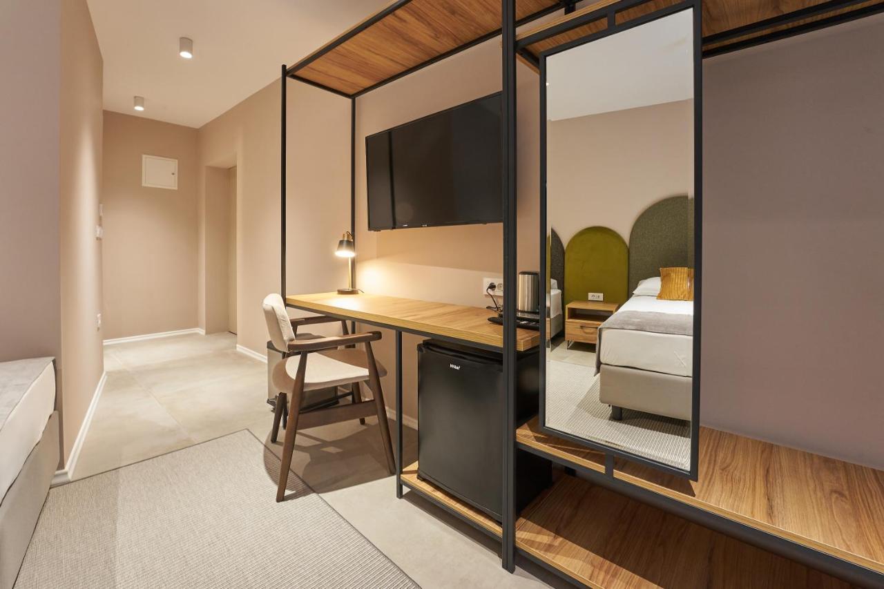 Dolcemente Garni Hotel Superior Izola Exterior photo